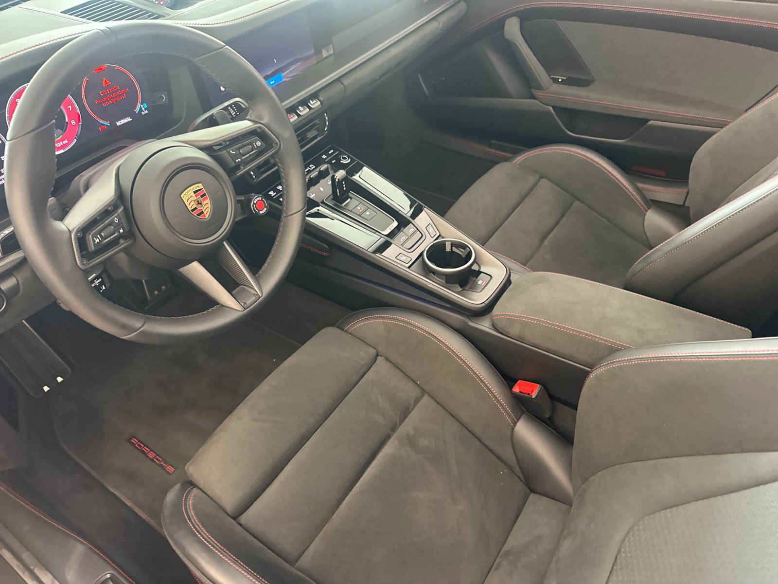 Certified 2026 Porsche 911 Targa 4 GTS AWD/4WD image 4