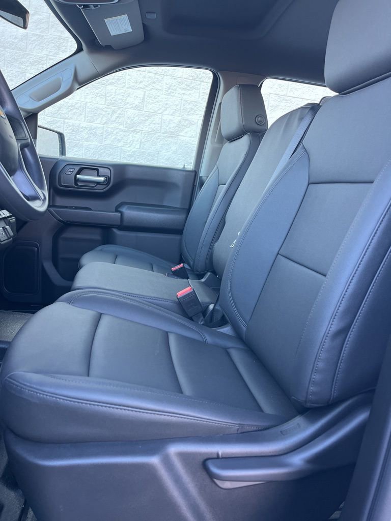 New 2026 Chevrolet Silverado 1500 W/T w/ Trailering Package image 8