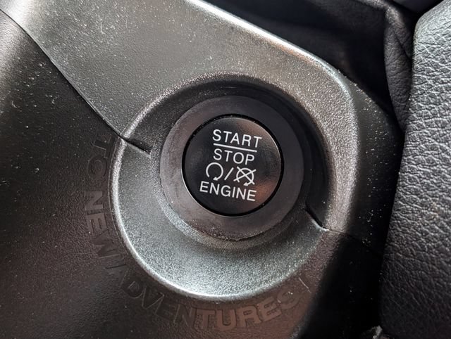 Used 2022 Jeep Renegade Latitude w/ Convenience Group AWD/4WD image 20