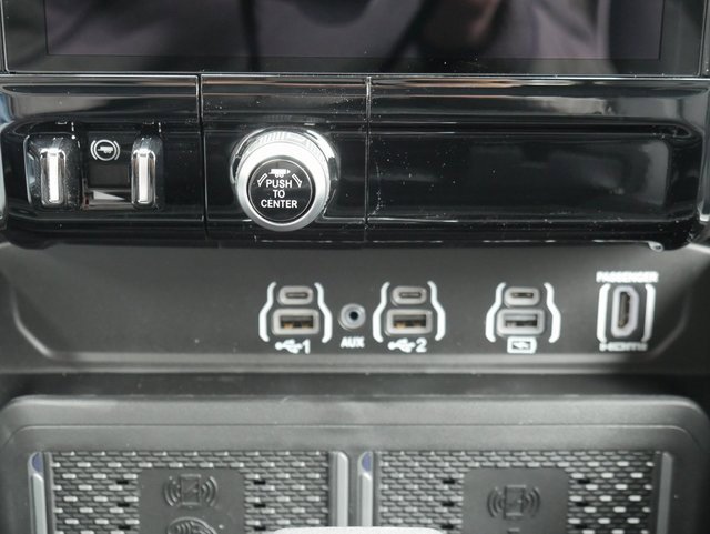 New 2026 RAM 1500 Laramie w/ Night Edition image 19