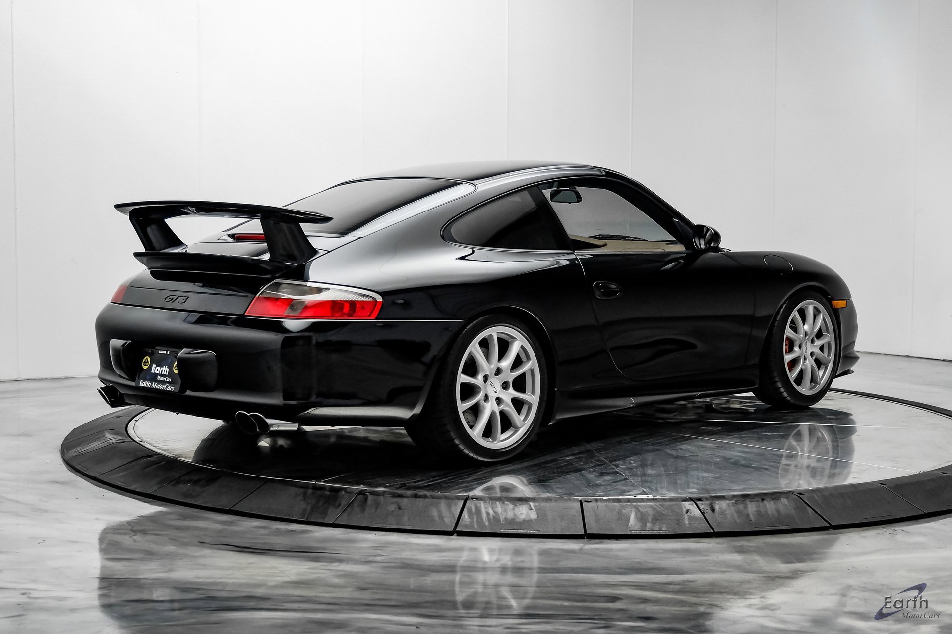 Used 2004 Porsche 911 GT3 image 13