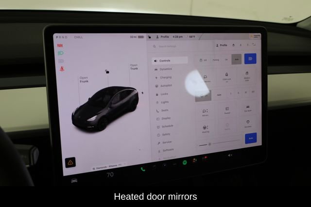 Used 2021 Tesla Model Y Long Range AWD/4WD image 24