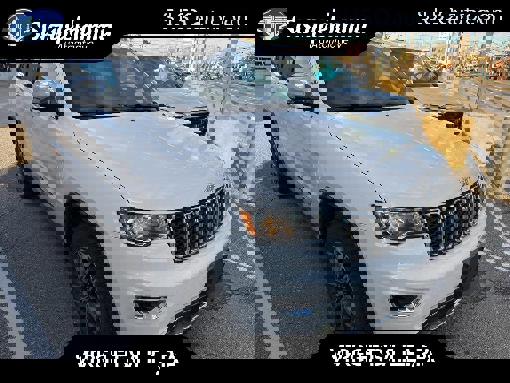 Used 2018 Jeep Grand Cherokee Limited image 1