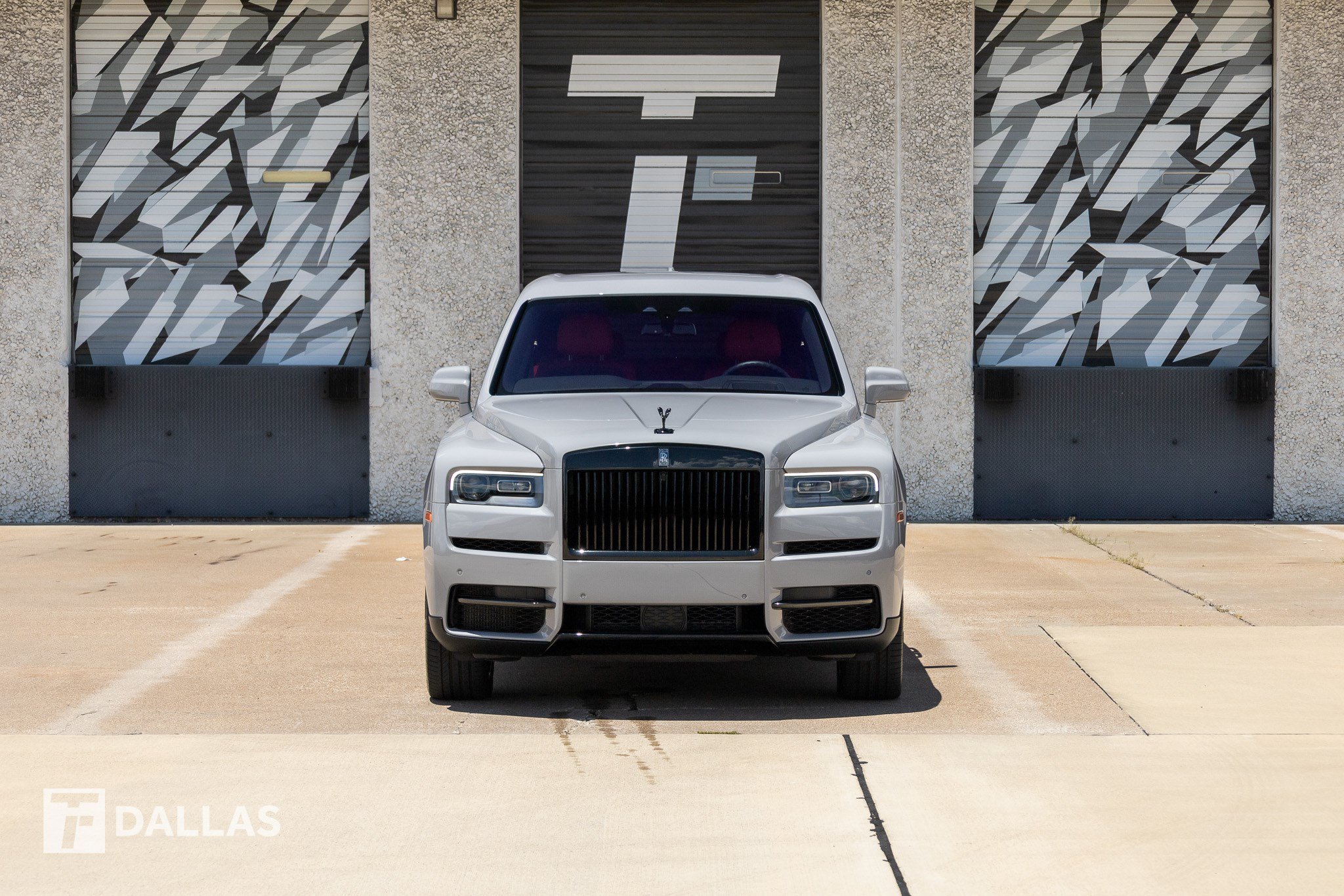 Used 2022 Rolls-Royce Cullinan Black Badge w/ Dark Exterior Package AWD/4WD image 3