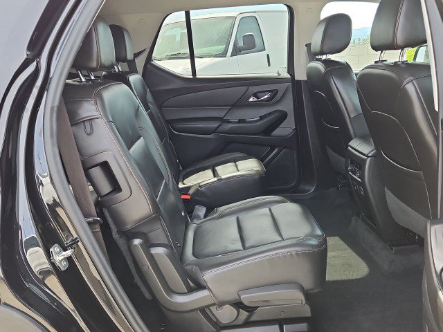 Used 2021 Chevrolet Traverse RS w/ LPO, Cargo Package FWD image 27