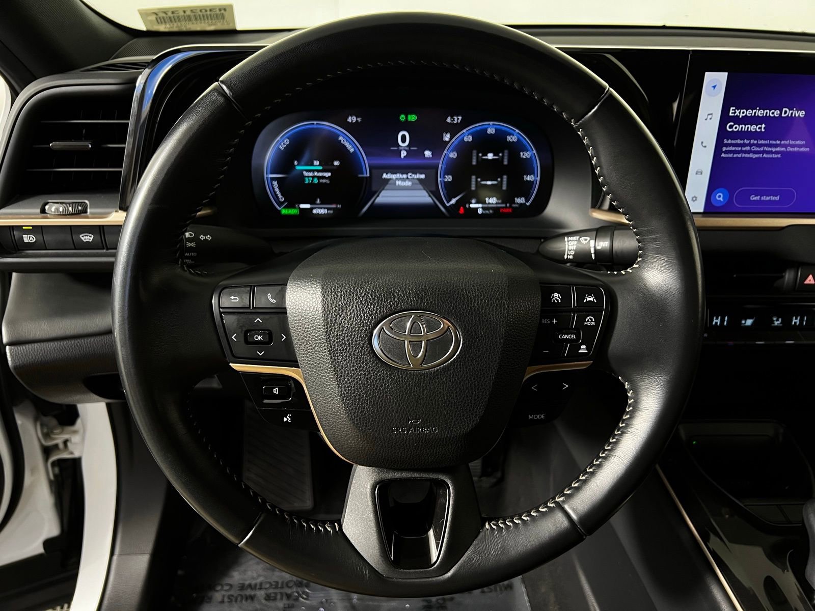 Used 2024 Toyota Crown XLE image 15