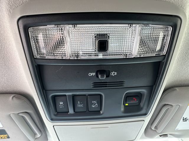 Used 2024 Toyota 4Runner SR5 AWD/4WD image 19