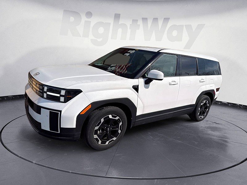 Used 2025 Hyundai Santa Fe SE image 1