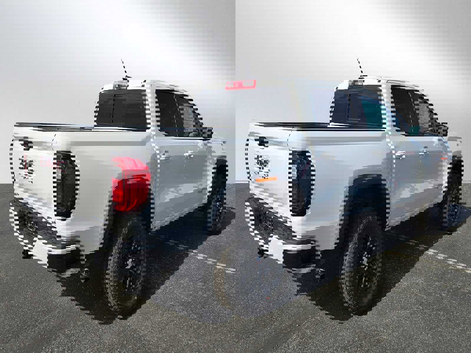 New 2024 GMC Canyon Elevation w/ Convenience Package image 7