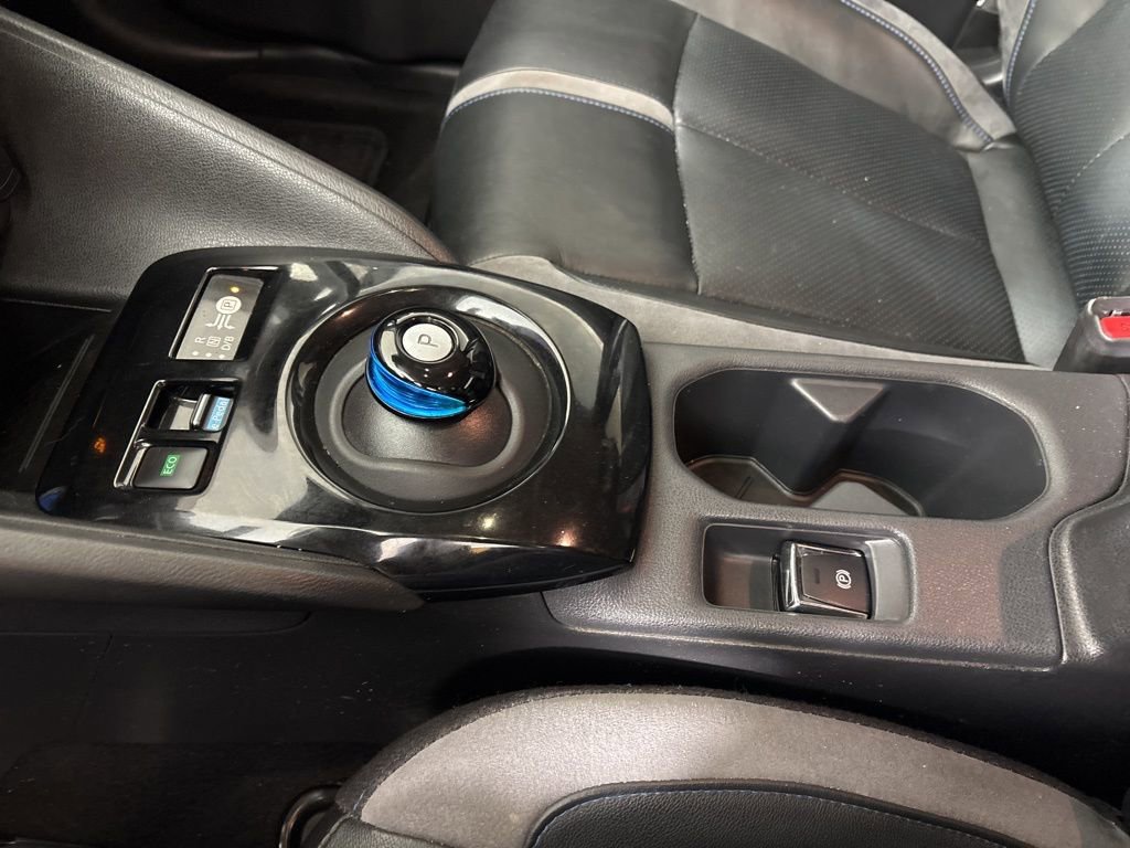 Used 2019 Nissan Leaf SL Plus w/ Protection Package image 30