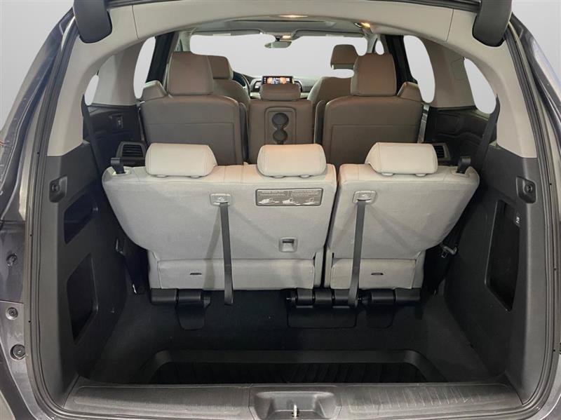 Used 2018 Honda Odyssey EX-L image 8
