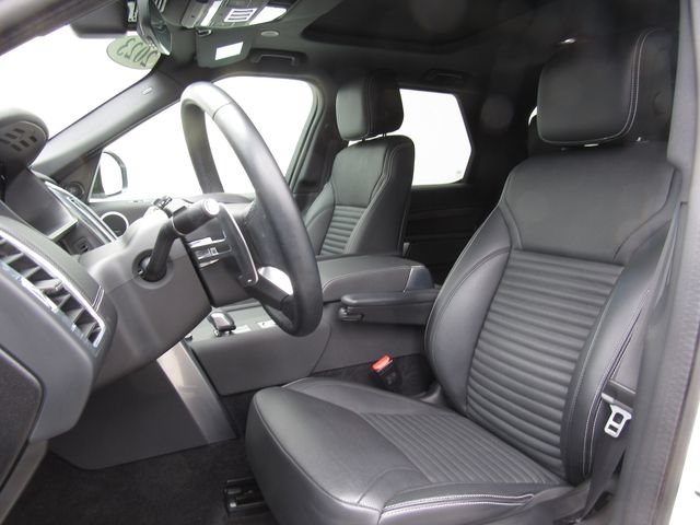 Used 2023 Land Rover Discovery S R-Dynamic AWD/4WD image 10