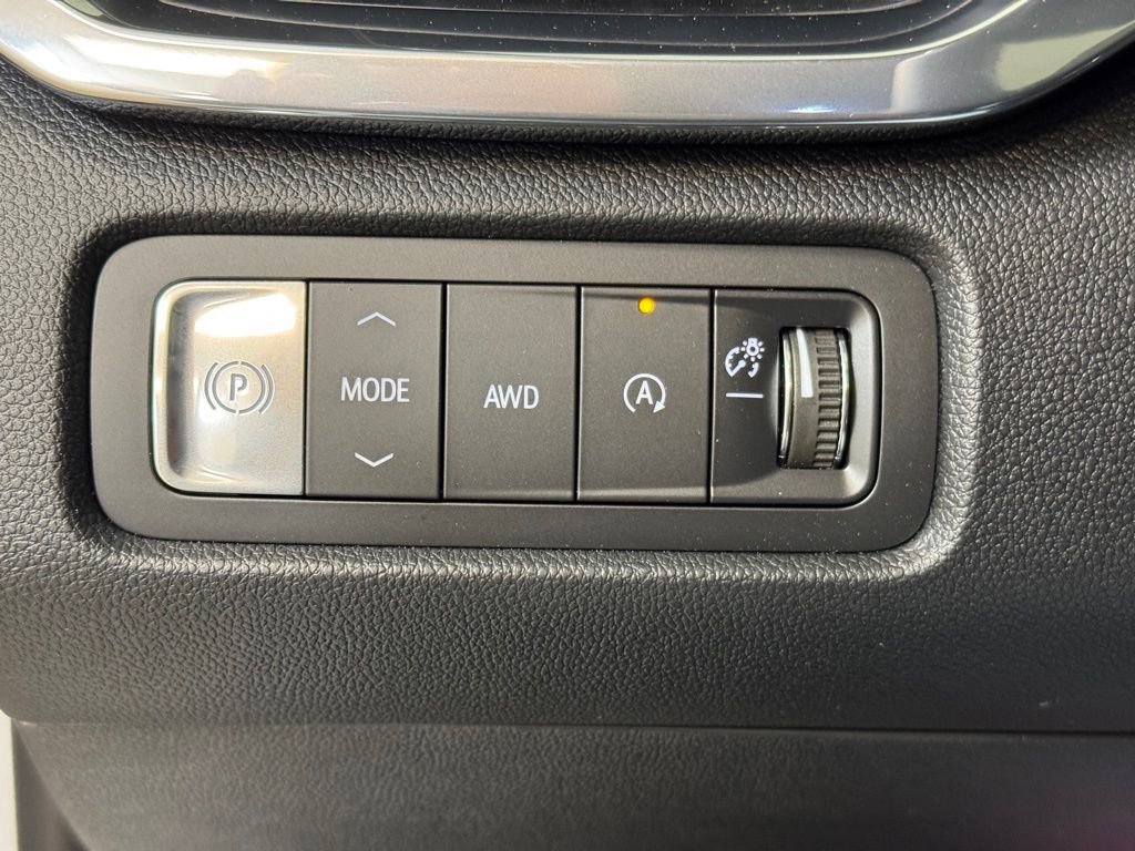 New 2026 GMC Acadia Denali Ultimate w/ LPO, Floor Liner Package image 29