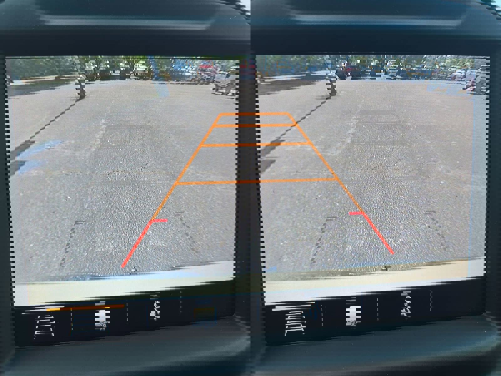 Used 2019 Chevrolet Silverado 1500 LTZ image 22