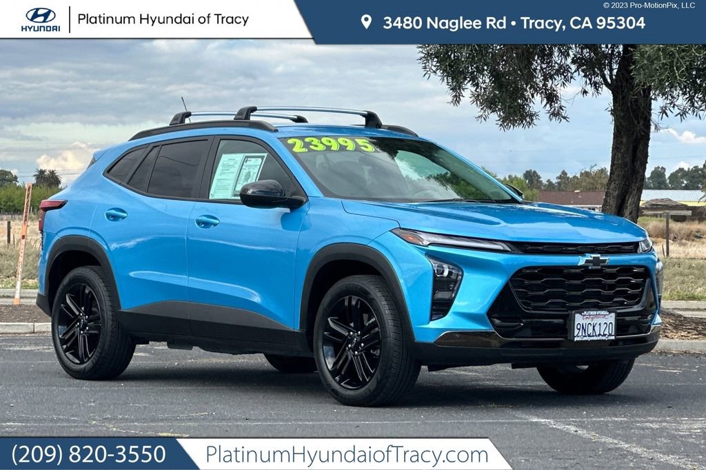 Used 2025 Chevrolet Trax ACTIV w/ Driver Confidence Package