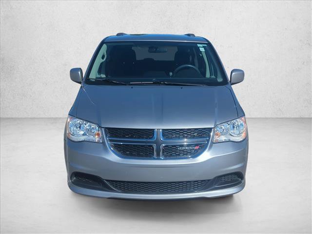 Used 2016 Dodge Grand Caravan SXT FWD image 2