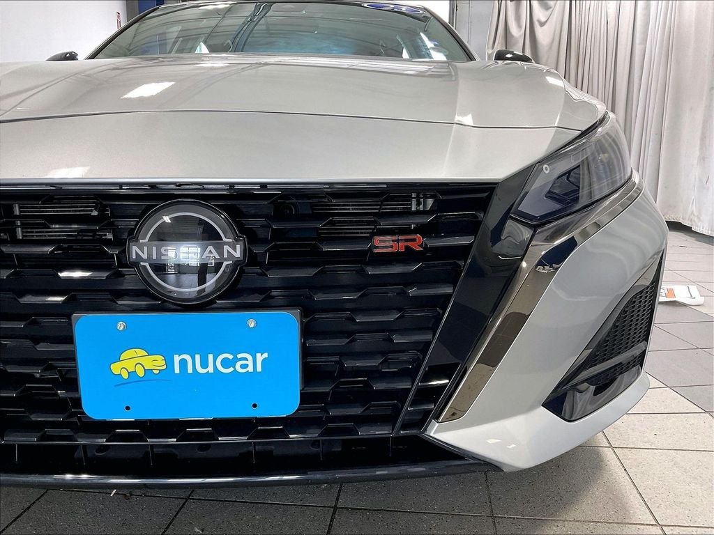 Used 2023 Nissan Altima 2.5 SR FWD image 31