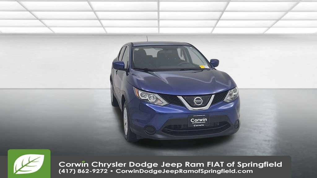 Used 2019 Nissan Rogue Sport S image 4