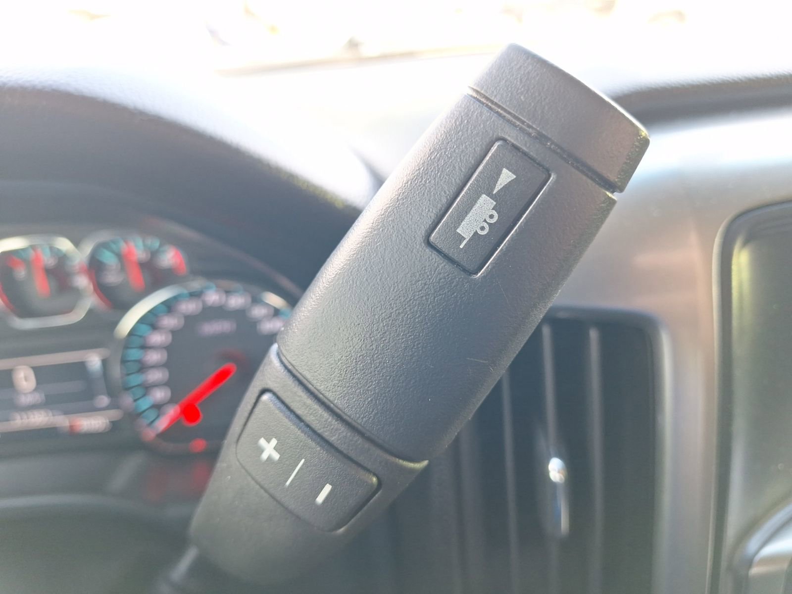 Used 2018 Chevrolet Silverado 1500 LT w/ Texas Edition RWD image 24