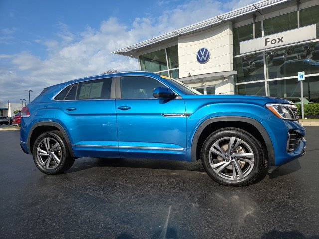 Used 2024 Volkswagen Atlas Cross Sport SEL R-Line