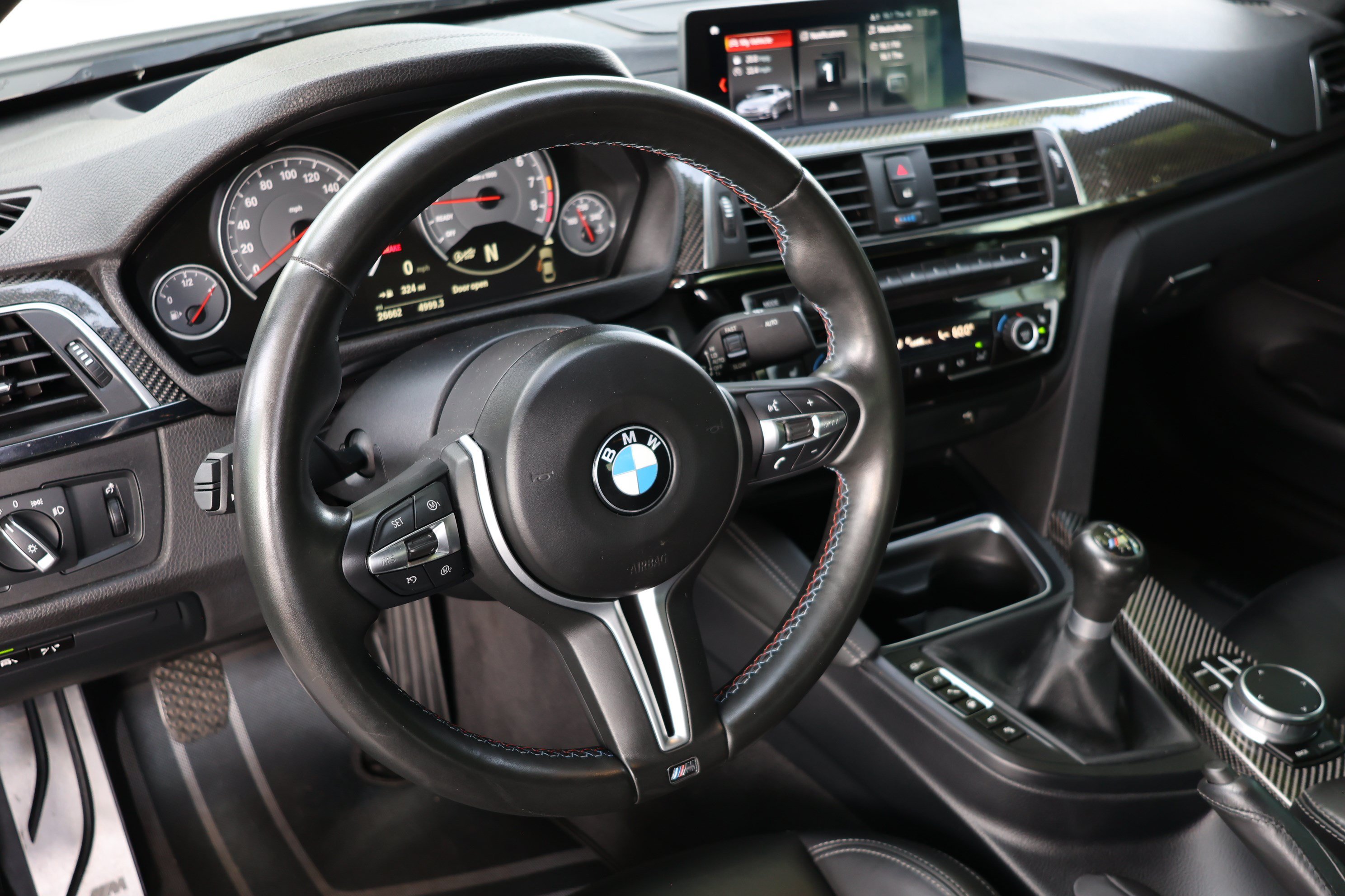 Used 2020 BMW M4 Coupe w/ Competition Package RWD image 32