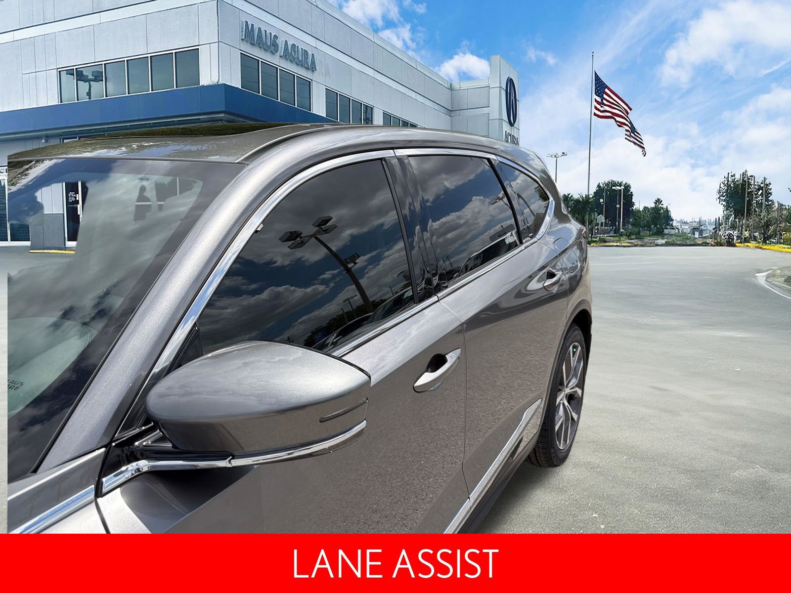 Used 2023 Acura MDX FWD w/ Technology Package image 12