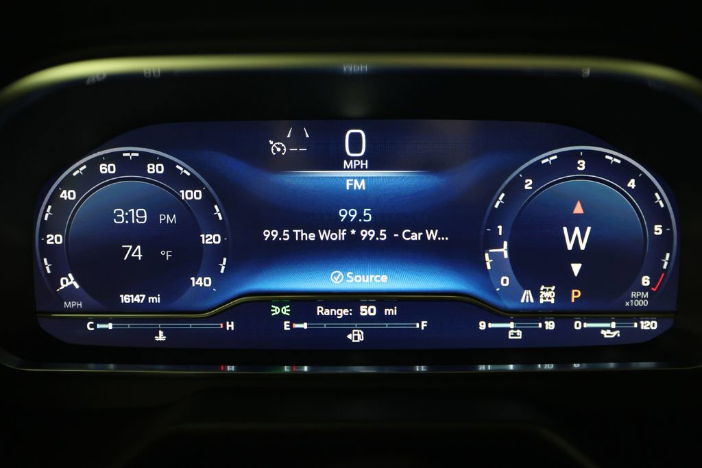 Used 2023 Chevrolet Tahoe Z71 w/ Luxury Package image 23