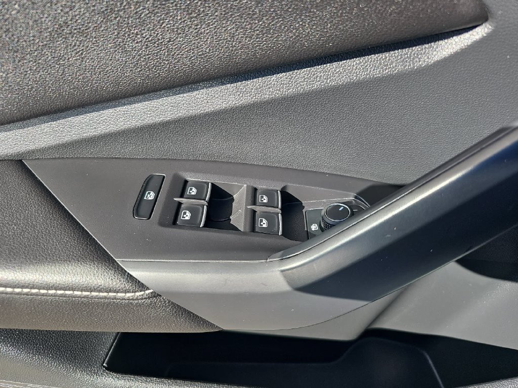 Used 2025 Volkswagen Jetta S FWD image 27