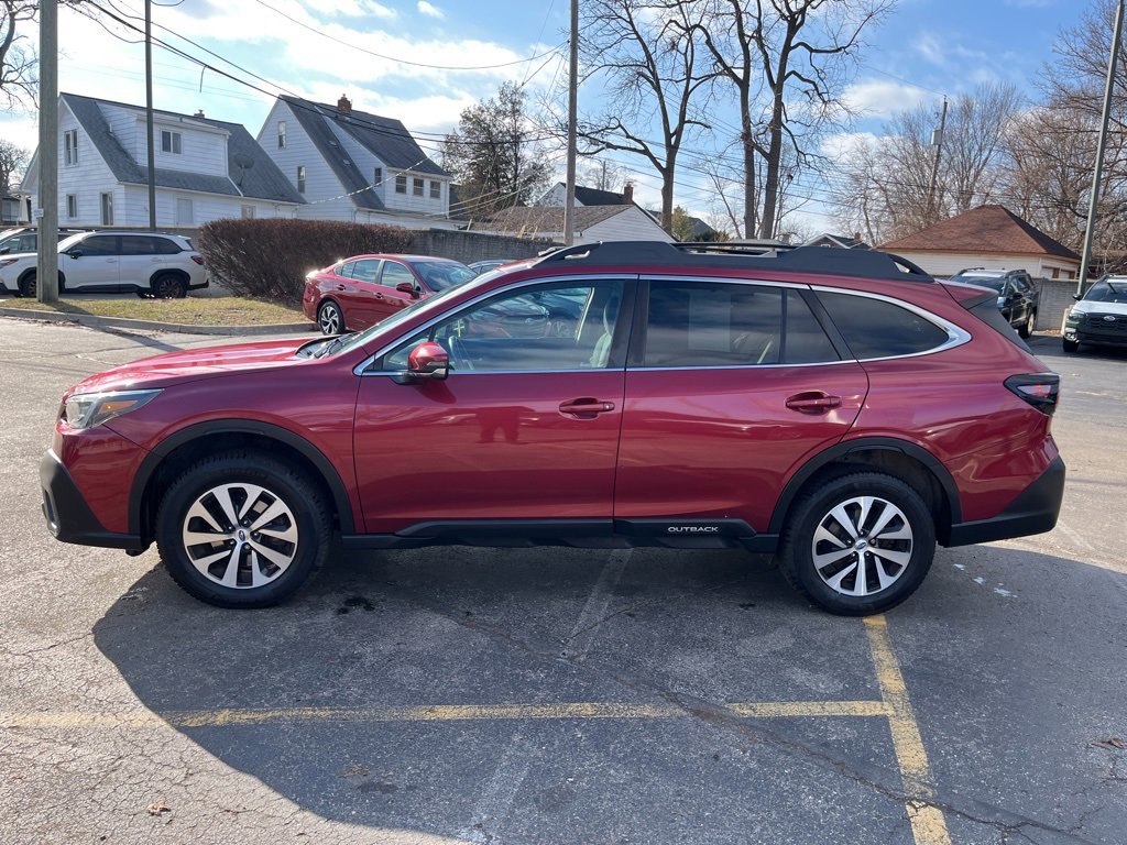 Used 2020 Subaru Outback Premium image 8