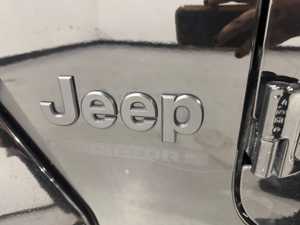 Used 2023 Jeep Gladiator Sport AWD/4WD image 26
