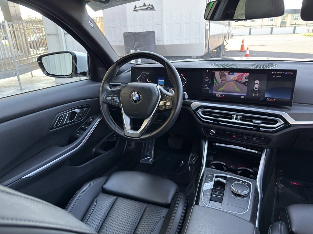 Used 2023 BMW 330i Sedan w/ Driving Assistance Package image 33