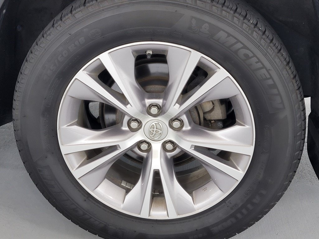 Used 2015 Toyota Highlander Plus AWD/4WD image 11