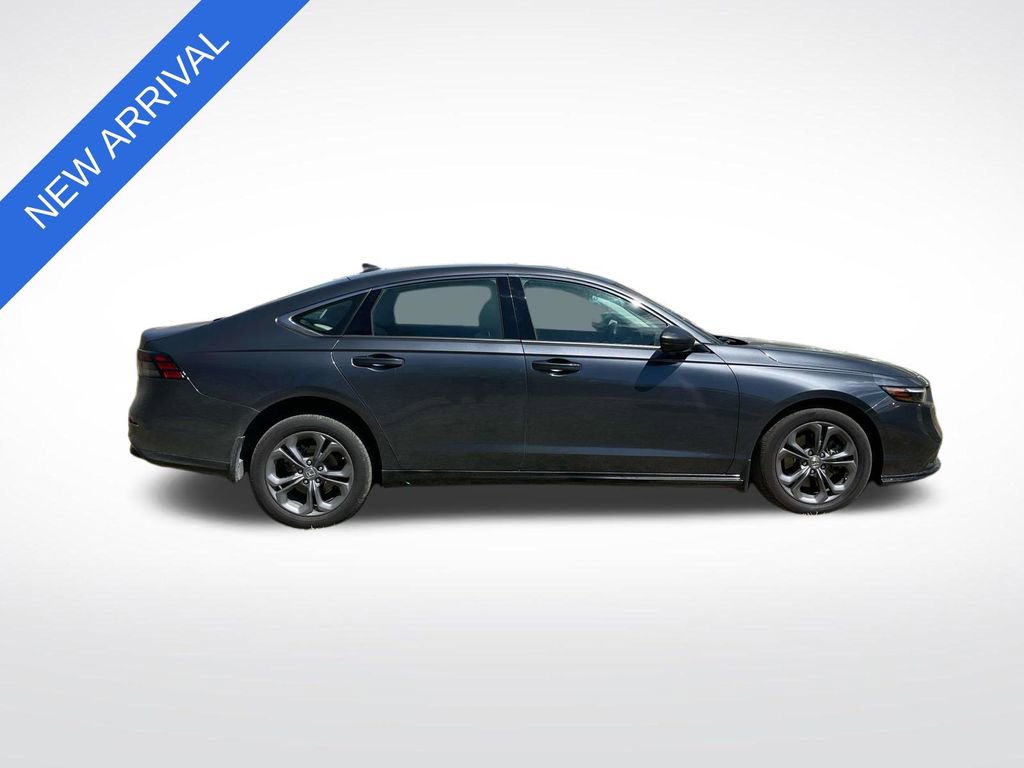 Used 2025 Honda Accord EX-L image 8
