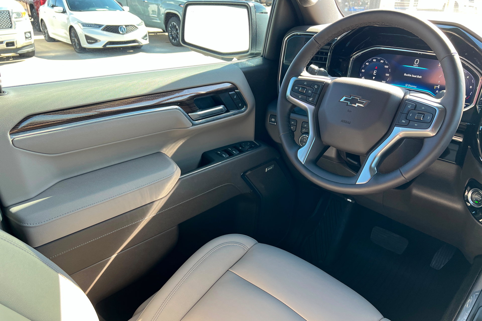 Used 2025 Chevrolet Silverado 1500 LT Trail Boss w/ Convenience Package II AWD/4WD image 12