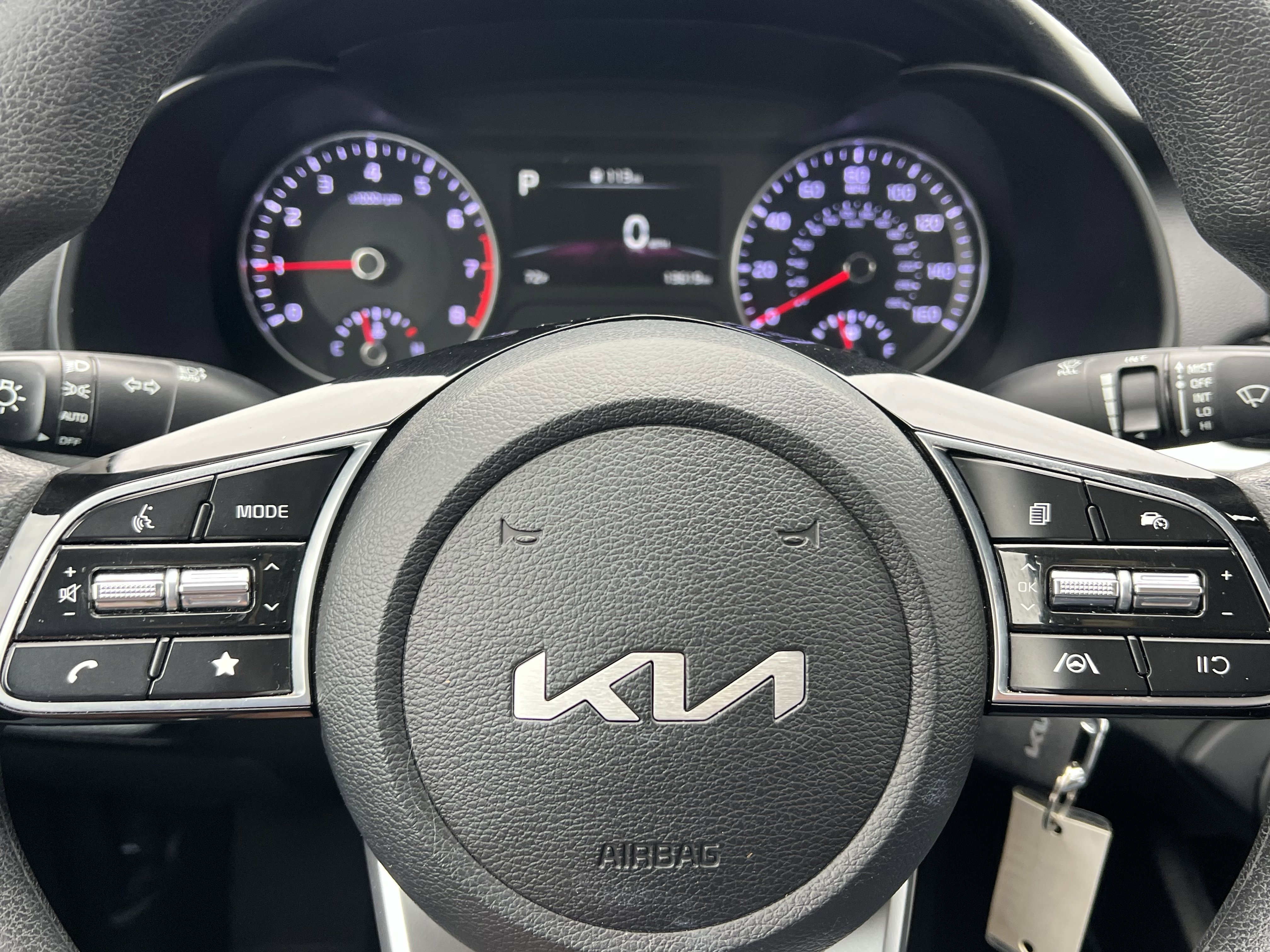 Used 2023 Kia Forte LXS image 32