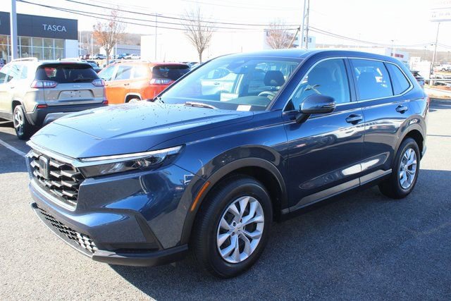 Used 2023 Honda CR-V LX image 2