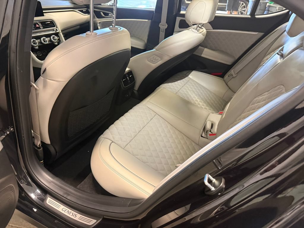 Used 2023 Genesis G70 3.3T w/ Sport Prestige Package AWD/4WD image 27