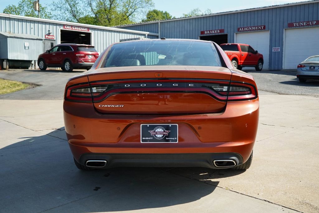 Used 2021 Dodge Charger SXT w/ Leather Interior Group image 13