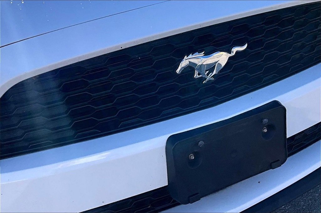 Used 2016 Ford Mustang Coupe image 28