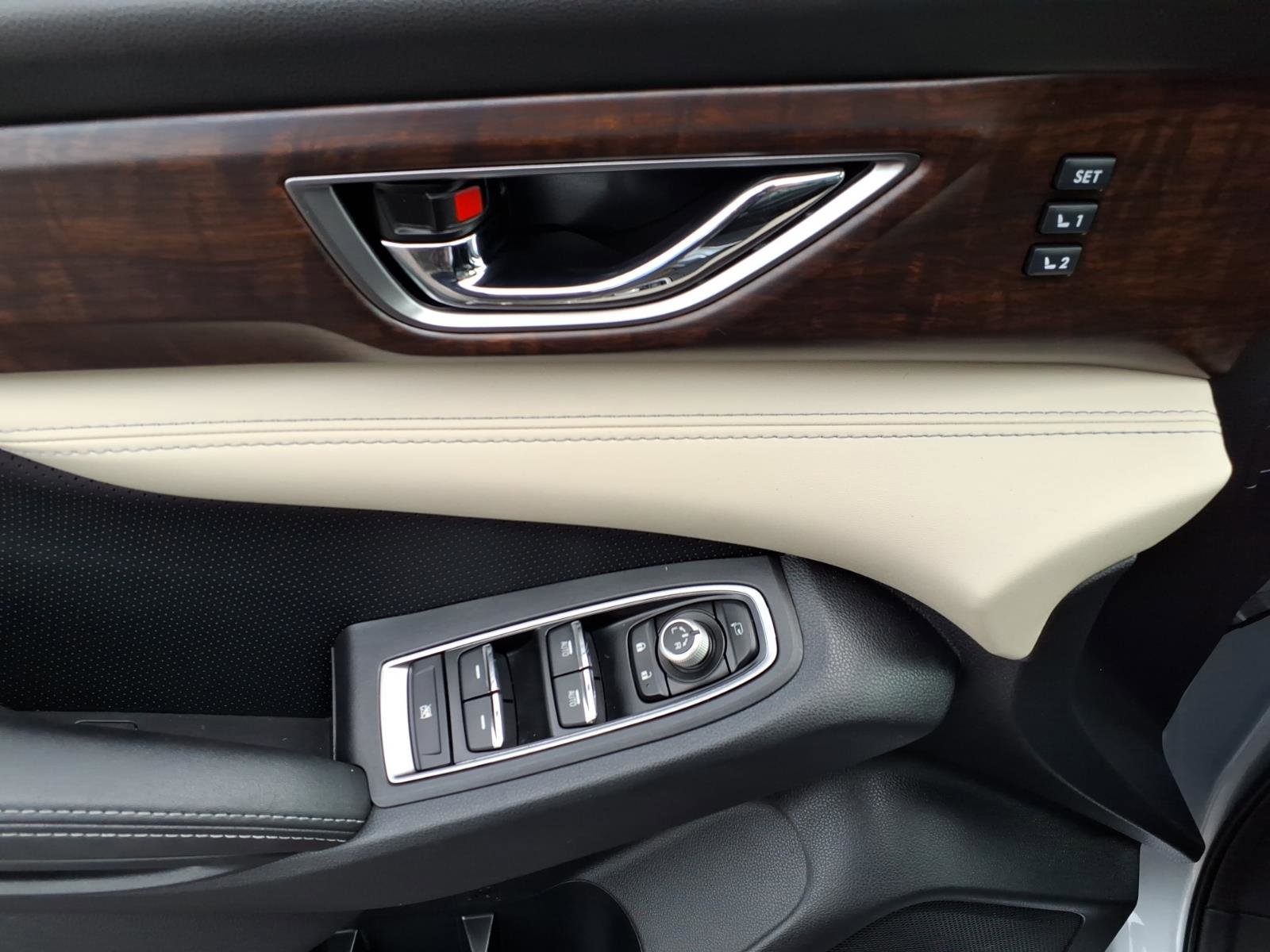 Used 2021 Subaru Ascent Touring w/ Popular Package #2A image 16