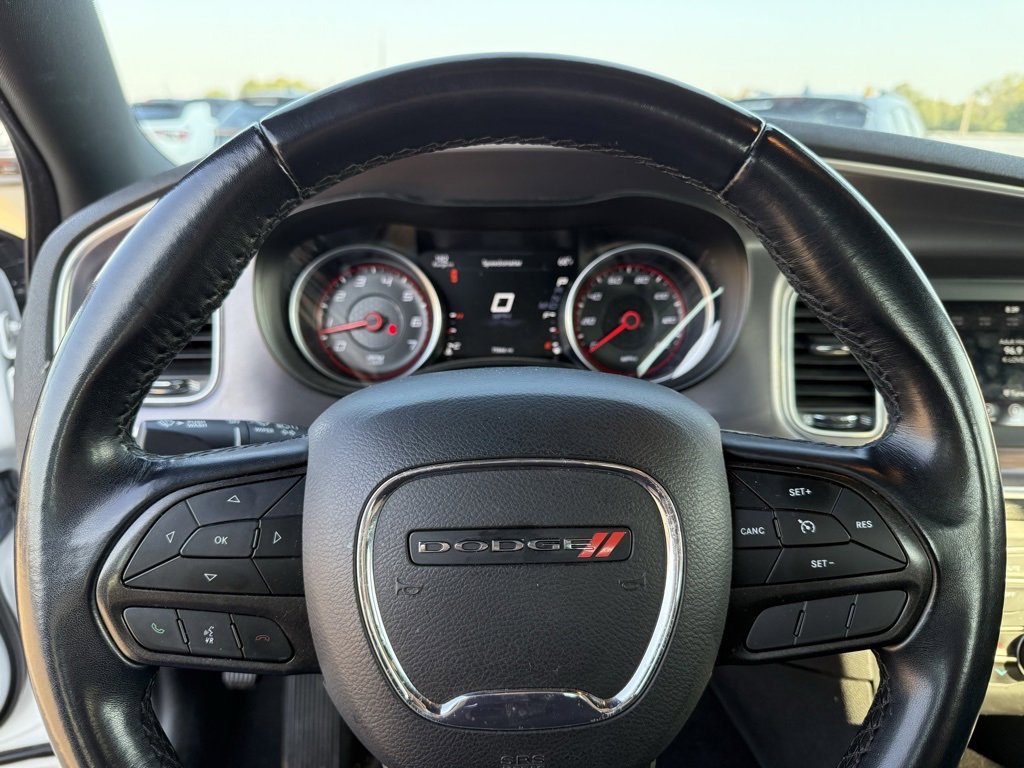 Certified 2022 Dodge Charger SXT image 9