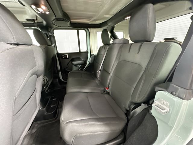 Used 2023 Jeep Wrangler Unlimited w/ Cold Weather Group AWD/4WD image 25