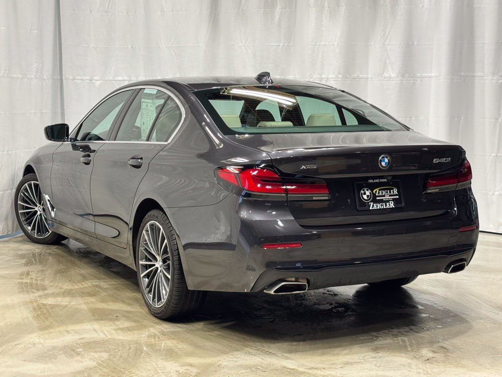 Used 2023 BMW 540i xDrive w/ Convenience Package AWD/4WD image 4