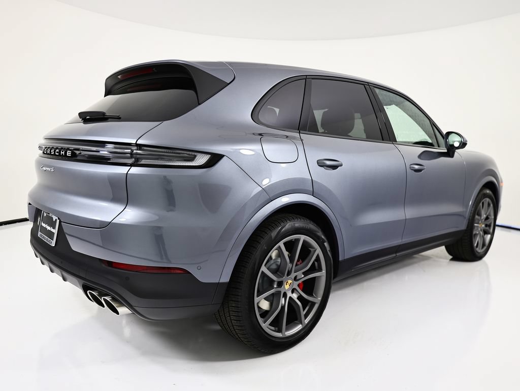 New 2026 Porsche Cayenne S AWD/4WD image 7