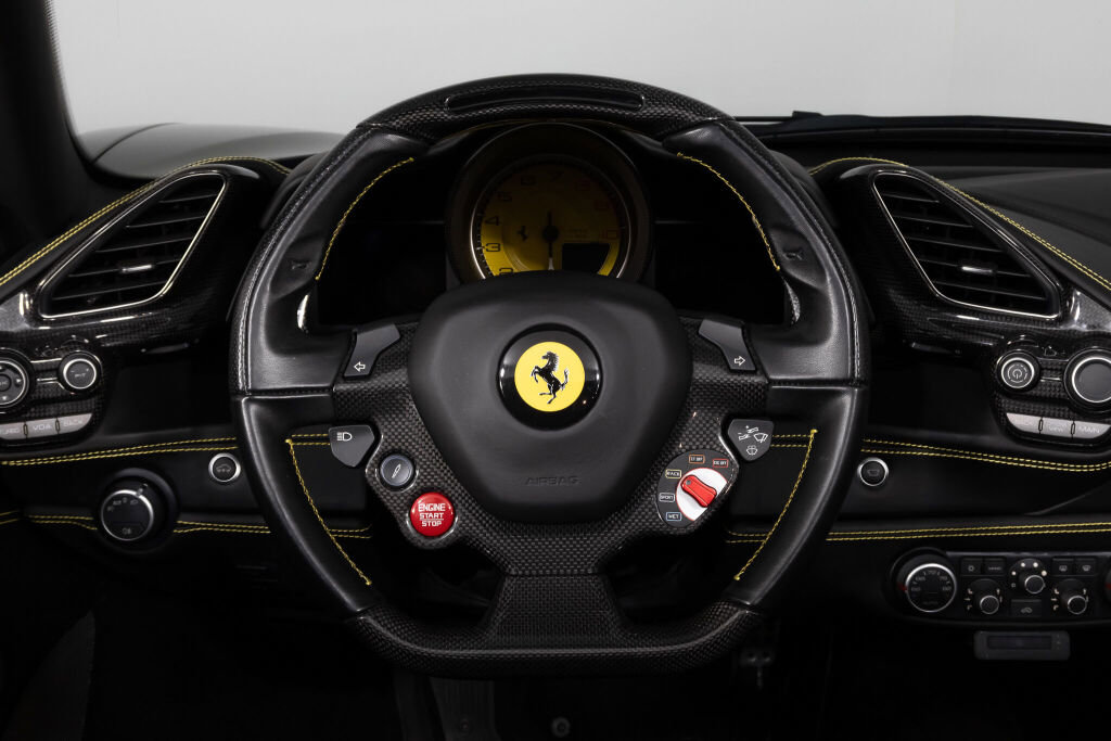 Used 2017 Ferrari 488 Spider RWD image 32