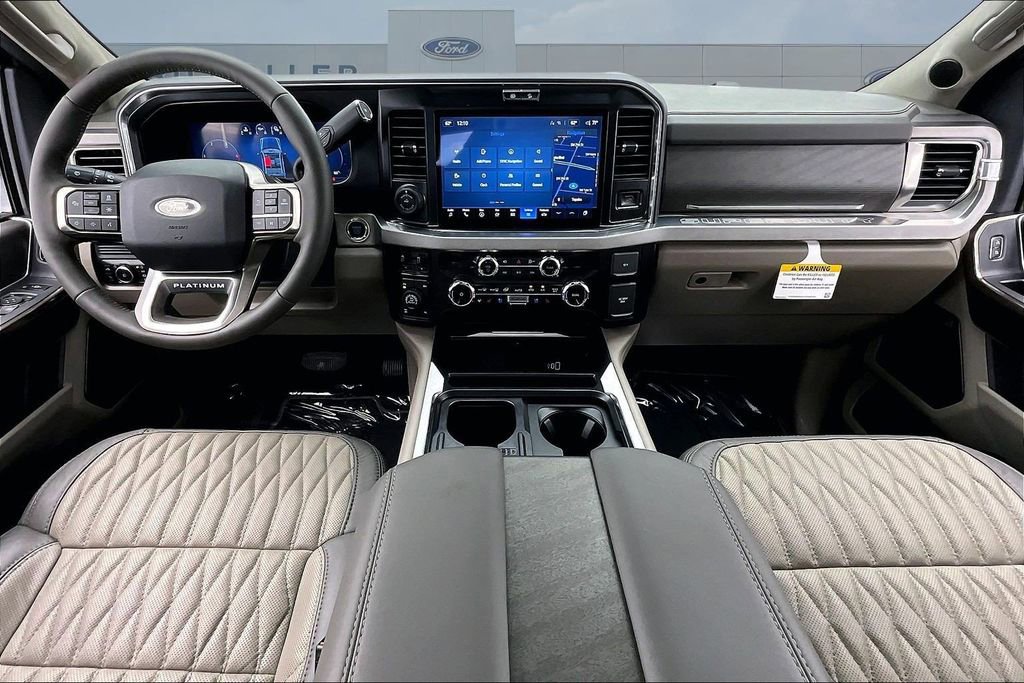 New 2026 Ford F250 Platinum AWD/4WD image 5