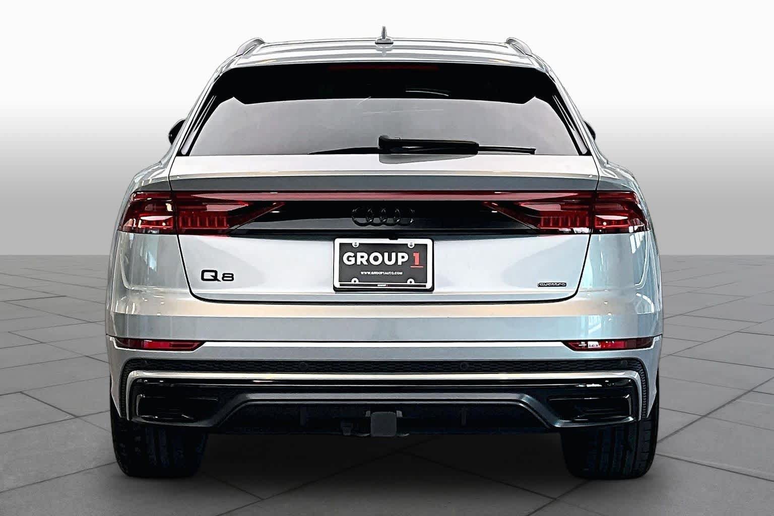 Used 2023 Audi Q8 Prestige AWD/4WD image 5