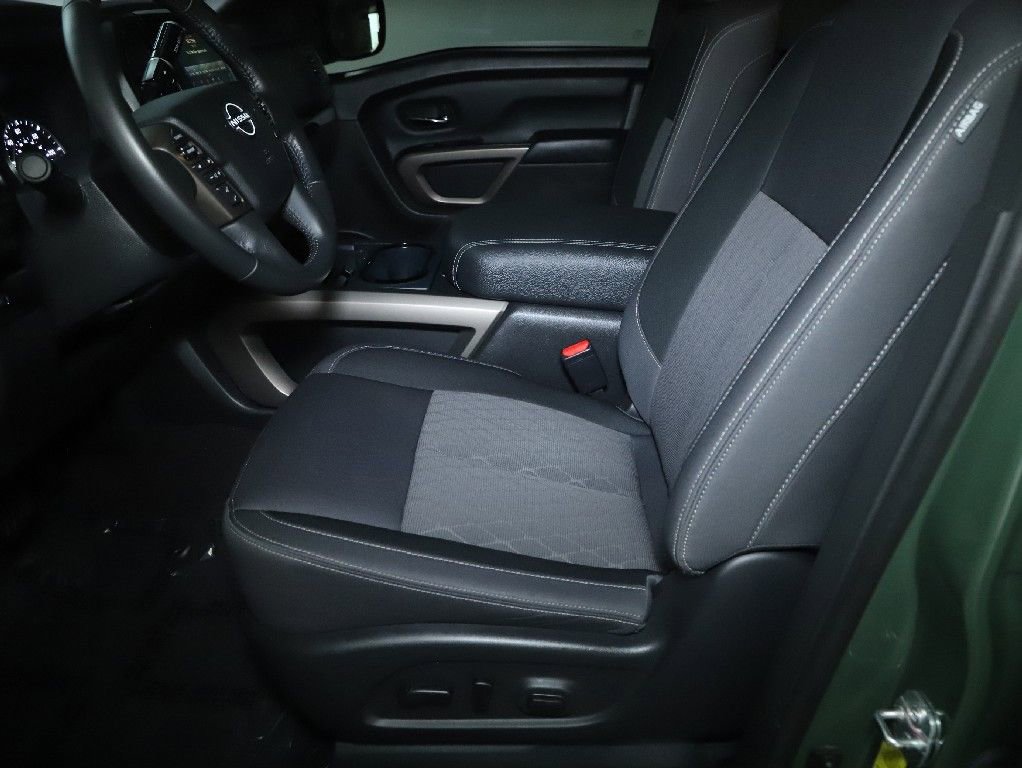 Certified 2024 Nissan Titan SV w/ SV Bronze Edition Package image 20