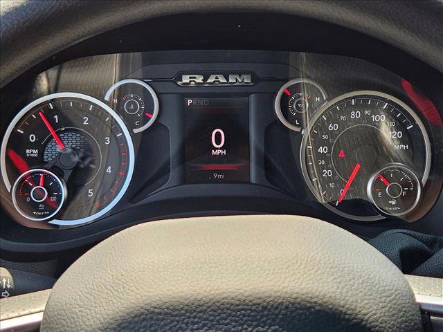 New 2025 RAM 3500 Tradesman w/ Chrome Appearance Group AWD/4WD image 13