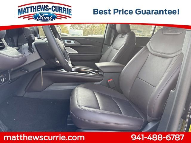 New 2026 Ford Explorer Platinum RWD image 8
